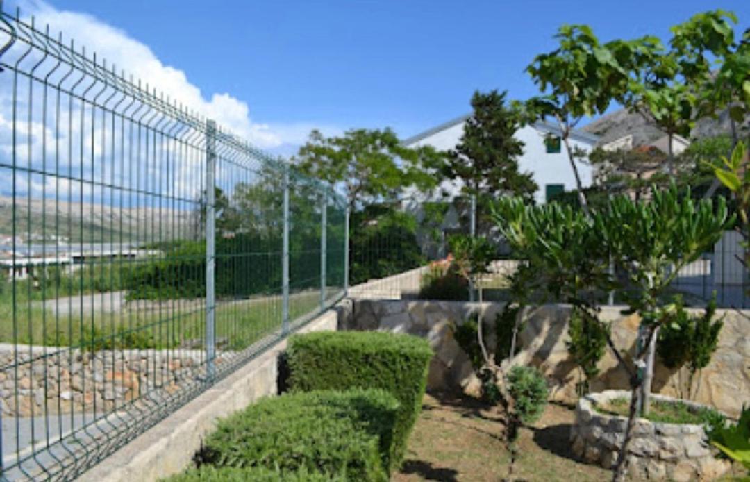 Apartment Lora Pag Town Exterior photo